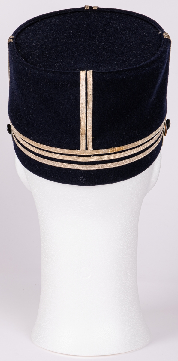 Uniform M/Ä -23. Intendentkåren. Sydd i augusti 1930 å I14:s  off- och uoffskrädderi av skräddarmästare Axel Willhelm Granath.