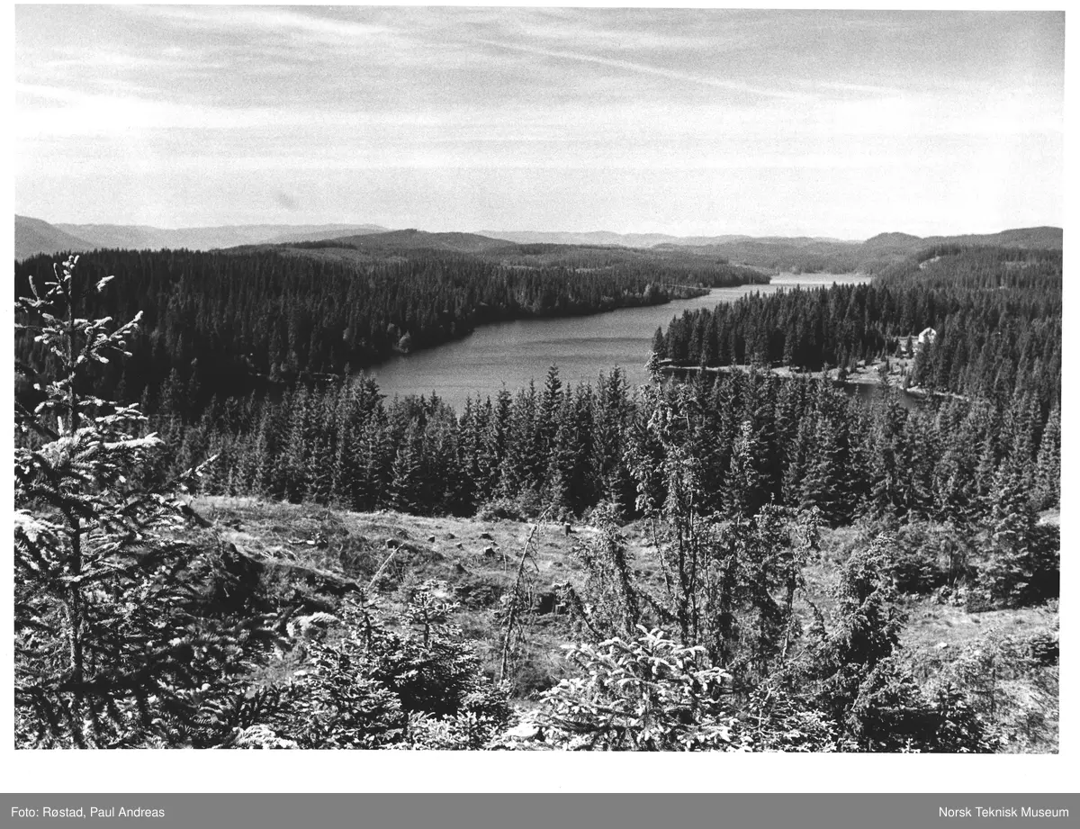 Tisjøen mellom Hurdal Minnesund grensen Eidsvold Hurdal