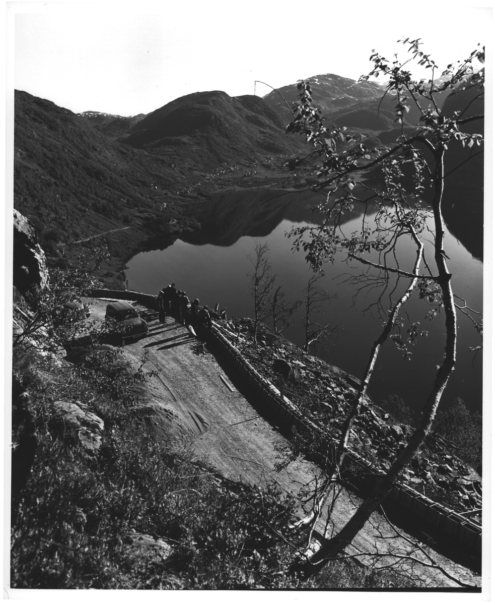 Ny vei til Sauda. Røldal