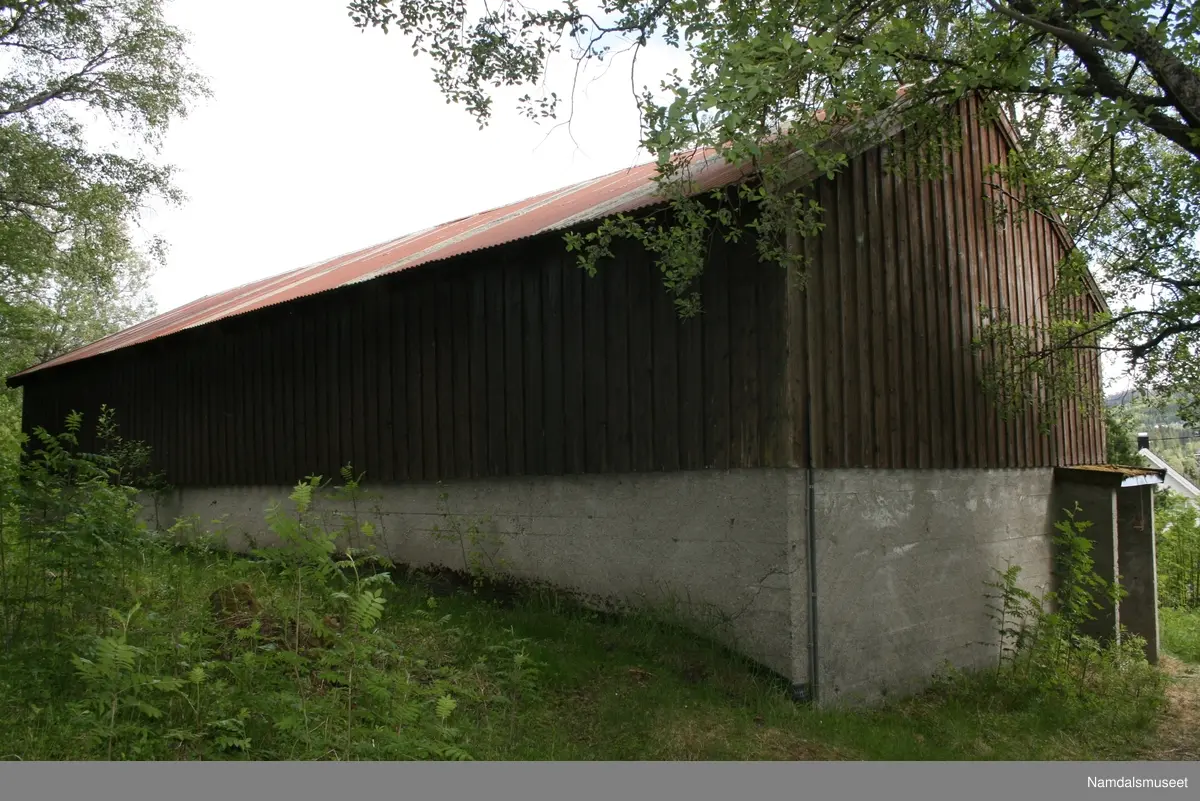 Reisverk på grunnmur