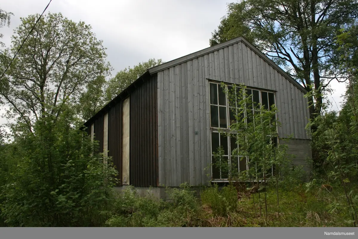Reisverk på grunnmur