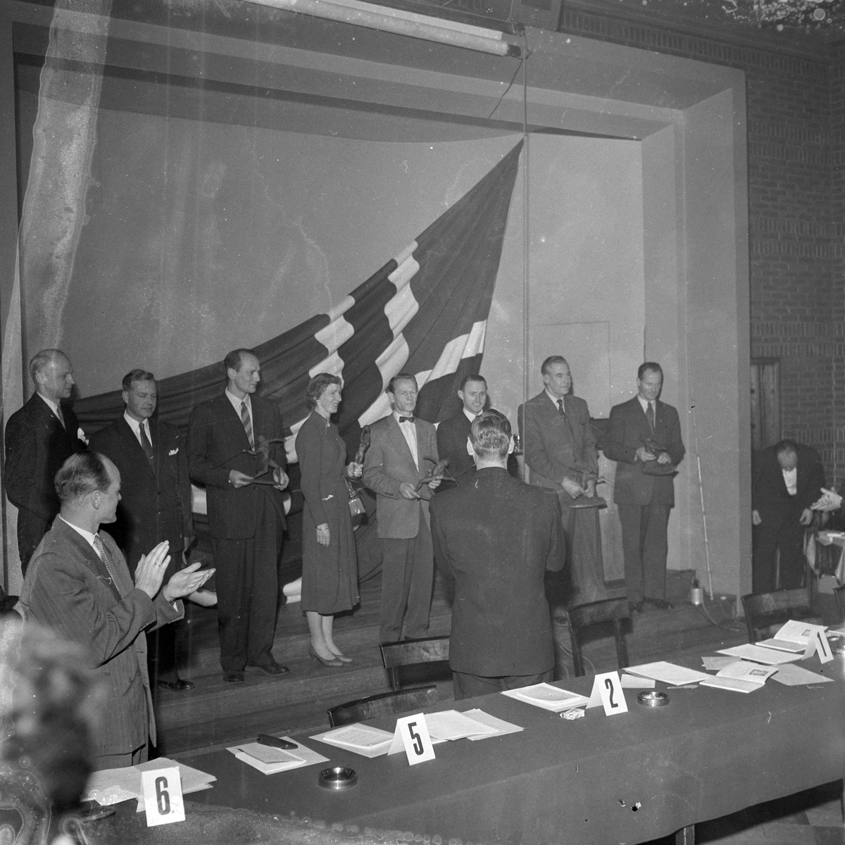 Utdeling av idrettsmerkestatuetten