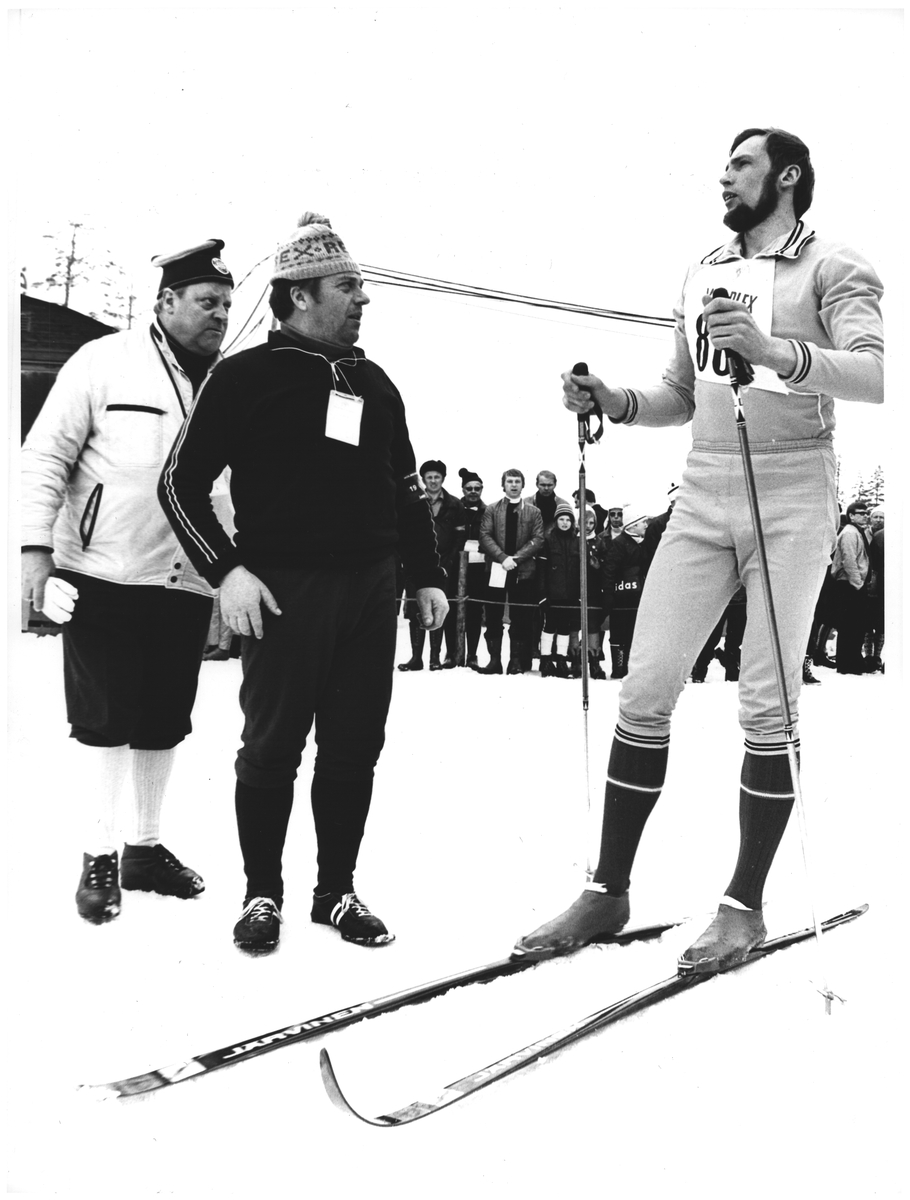 Kollen. 50 km. Kjempen Mieto klar for dyst med finske lederes beundring