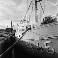 Minsvep. M 45 - 46 .44 isbelagda vid mob.kajen