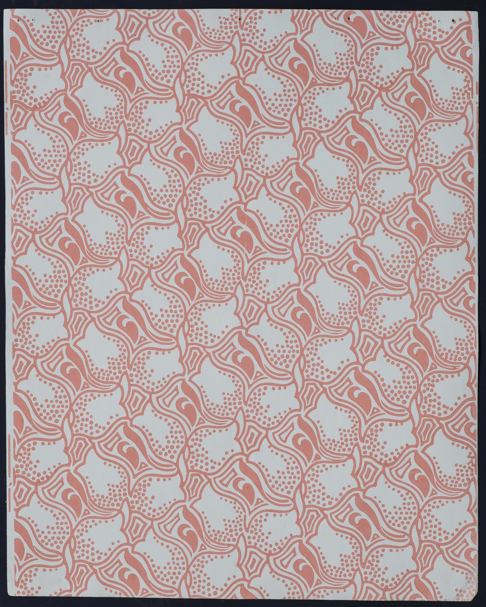 Tapetprøve med stilisert akeleiemønster.
