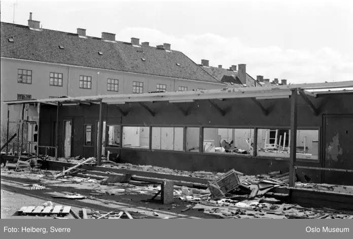 Rose friluftsrestaurant, rivningsarbeid, bygårder
