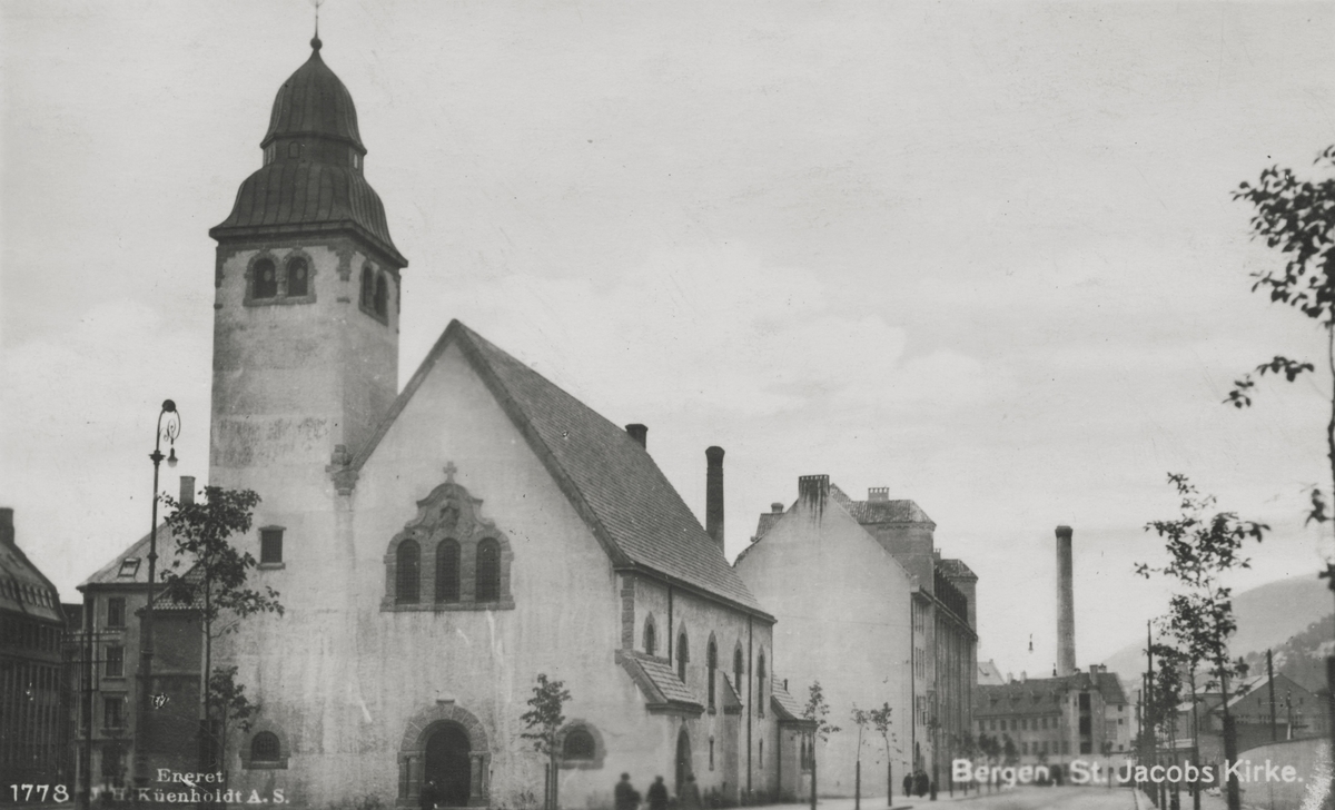 Bergen. Nygård, St. Jakobs kirke. Utgiver: J. H. Küenholdt a/s.