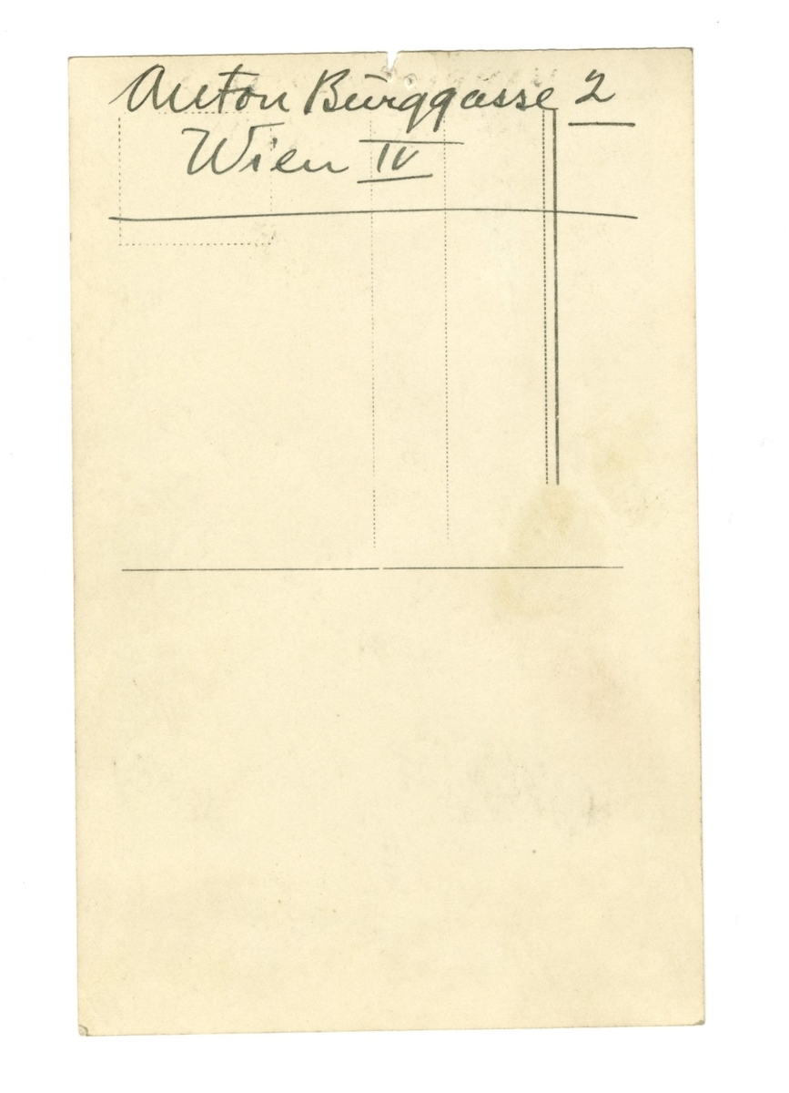 Portrett av Rudolf Sommer.
Påskrevet en adrees på baksiden: ??? Berggasse 2, Wien IV