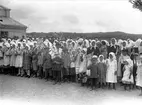 Svenskbybornas barn och kvinnor på kasernområdet på Ryhov i Jönköping 1929.