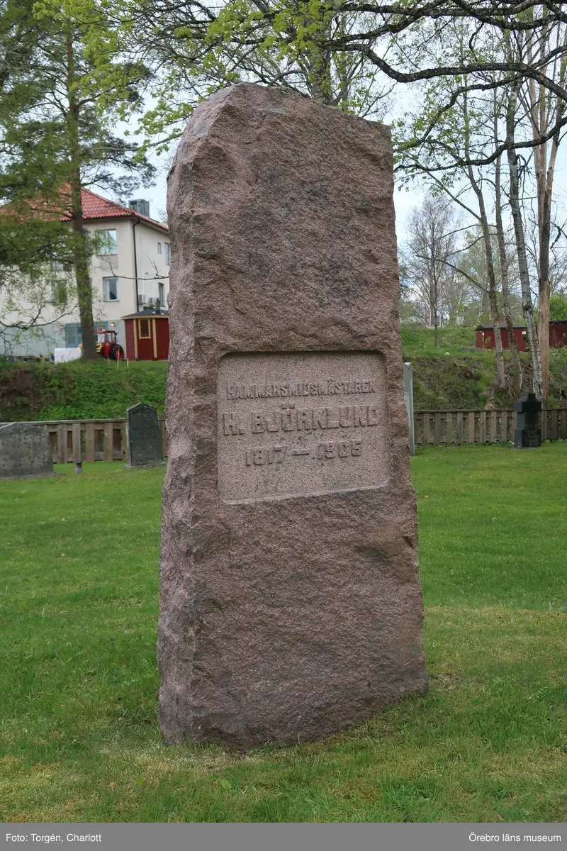 Inventering av kulturhistoriskt värdefulla gravvårdar i samband med upprättade av vård- och underhållsplan för Ramsbergs gamla kyrkogård, avseende kulturhistoriska värden.