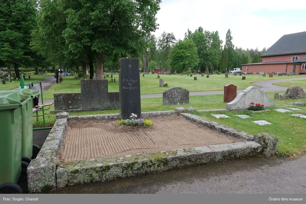 Inventering av kulturhistoriskt värdefulla gravvårdar i samband med upprättade av vård- och underhållsplan för Lindesbergs södra kyrkogård, avseende kulturhistoriska värden.