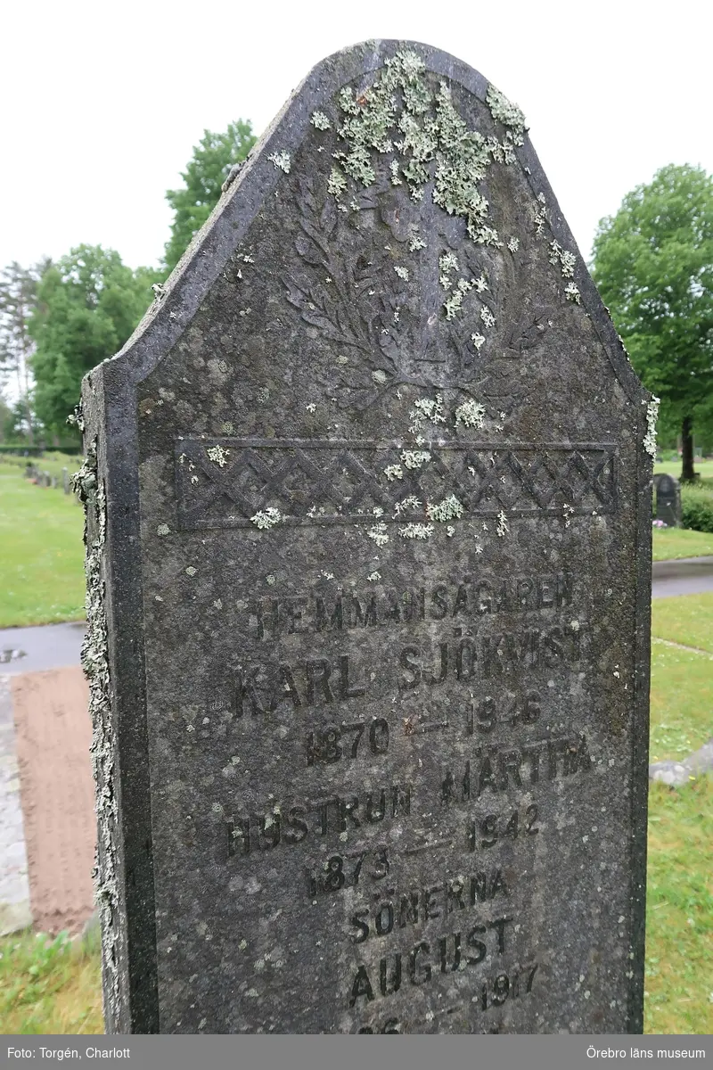 Inventering av kulturhistoriskt värdefulla gravvårdar i samband med upprättade av vård- och underhållsplan för Lindesbergs södra kyrkogård, avseende kulturhistoriska värden.