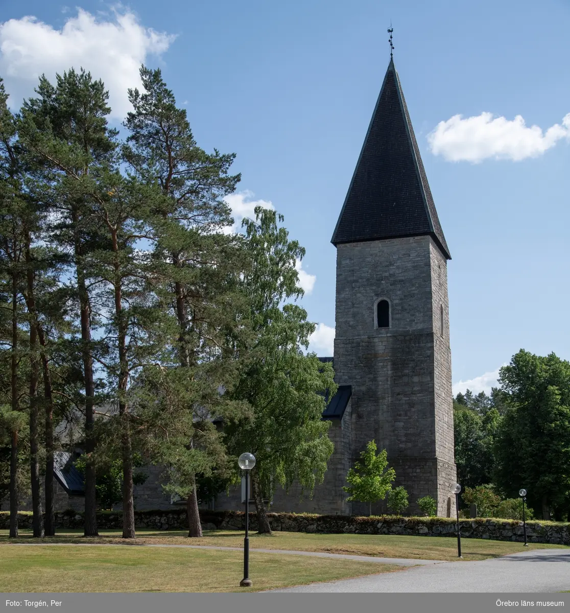 Mosjö kyrka