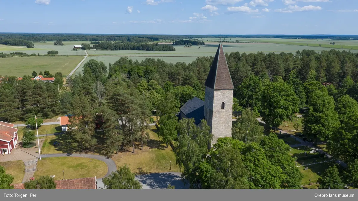 Mosjö kyrka