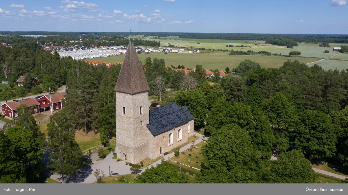 Mosjö kyrka