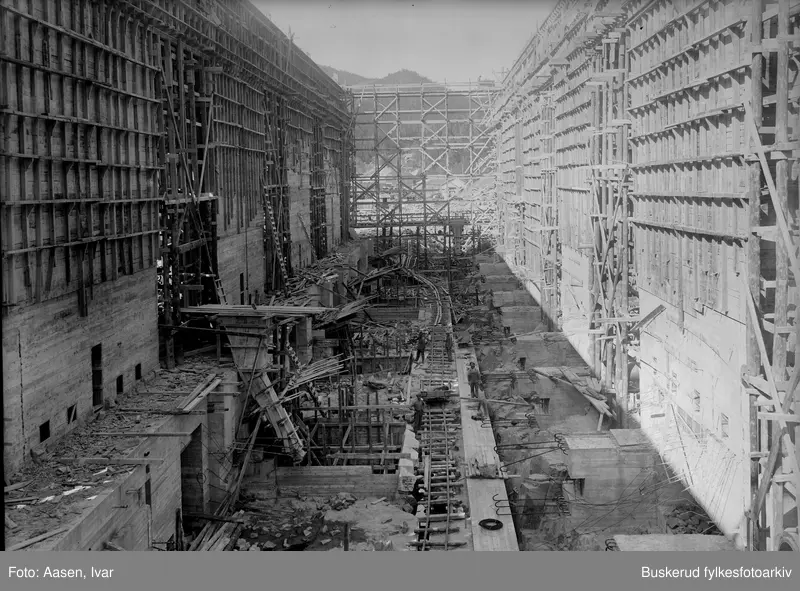 Bygging av kraftstasjonen Nore1, 

1927