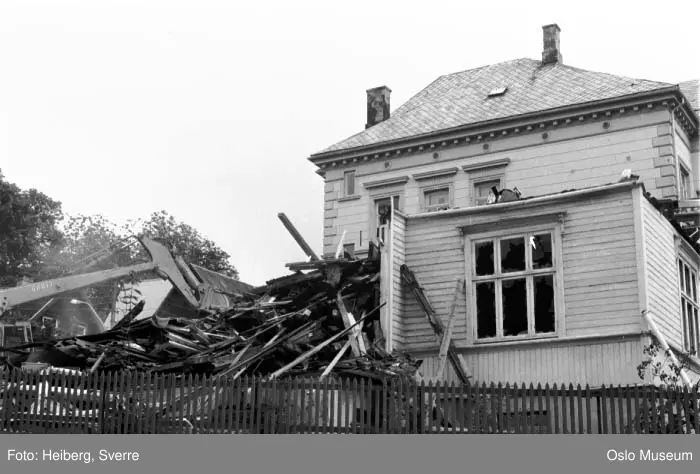 villa, rivningsarbeid, bygård