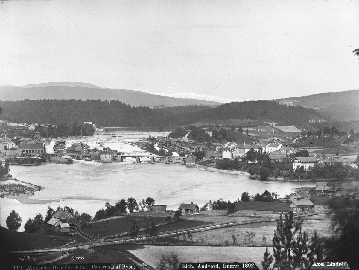 Prot: Ringerike Hønefossen med Panorama af Byen