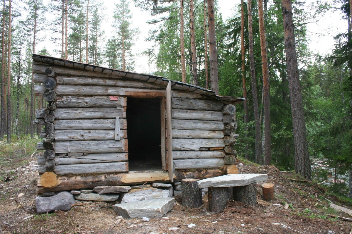 Stall, tidligere ljørbu