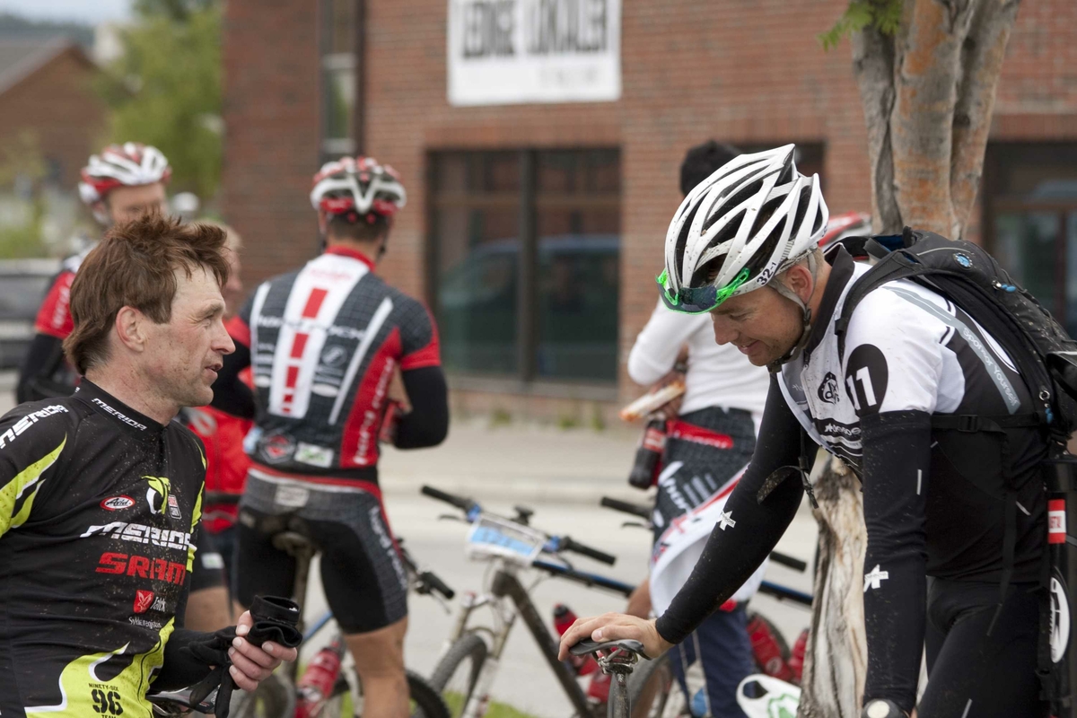 Craft MTB 6-dagers terrengritt på sykkel, Trondheim-Oslo. Syklistene i mål. 