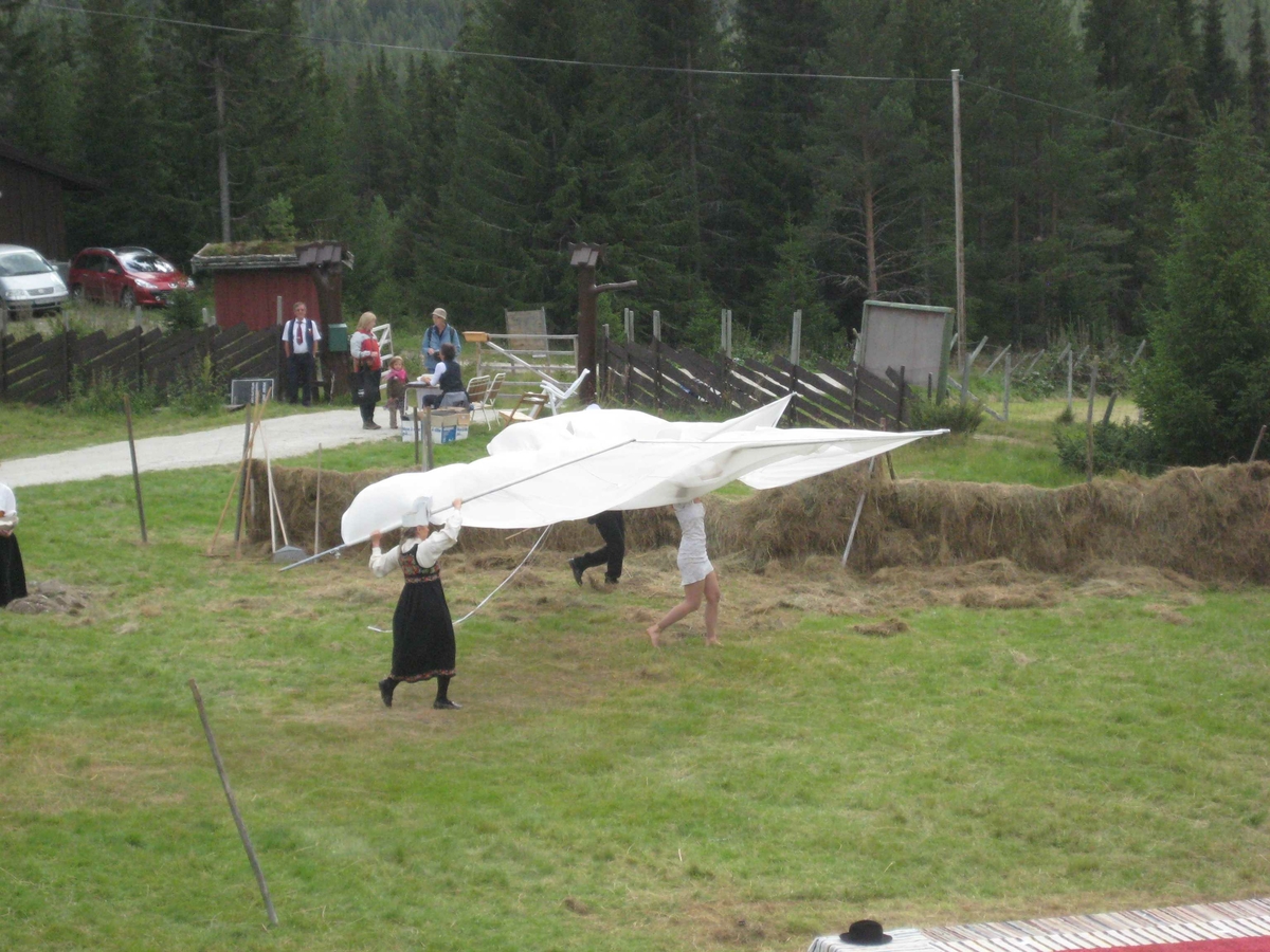 Garborgdagane 2010, spel på Tronsvangen, møte mellom Baral og Garborg