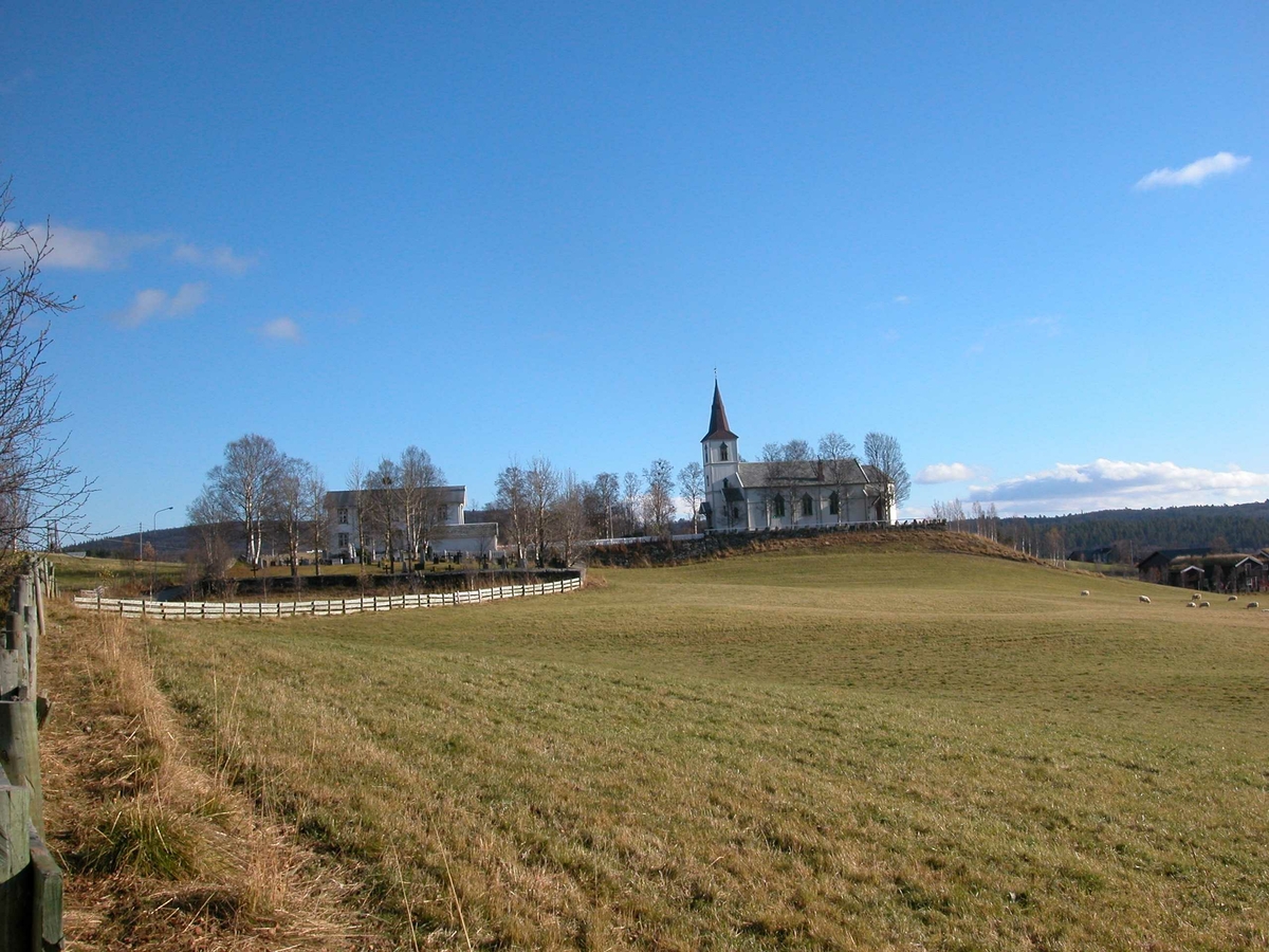 kirka, kirkegard, Vingelen