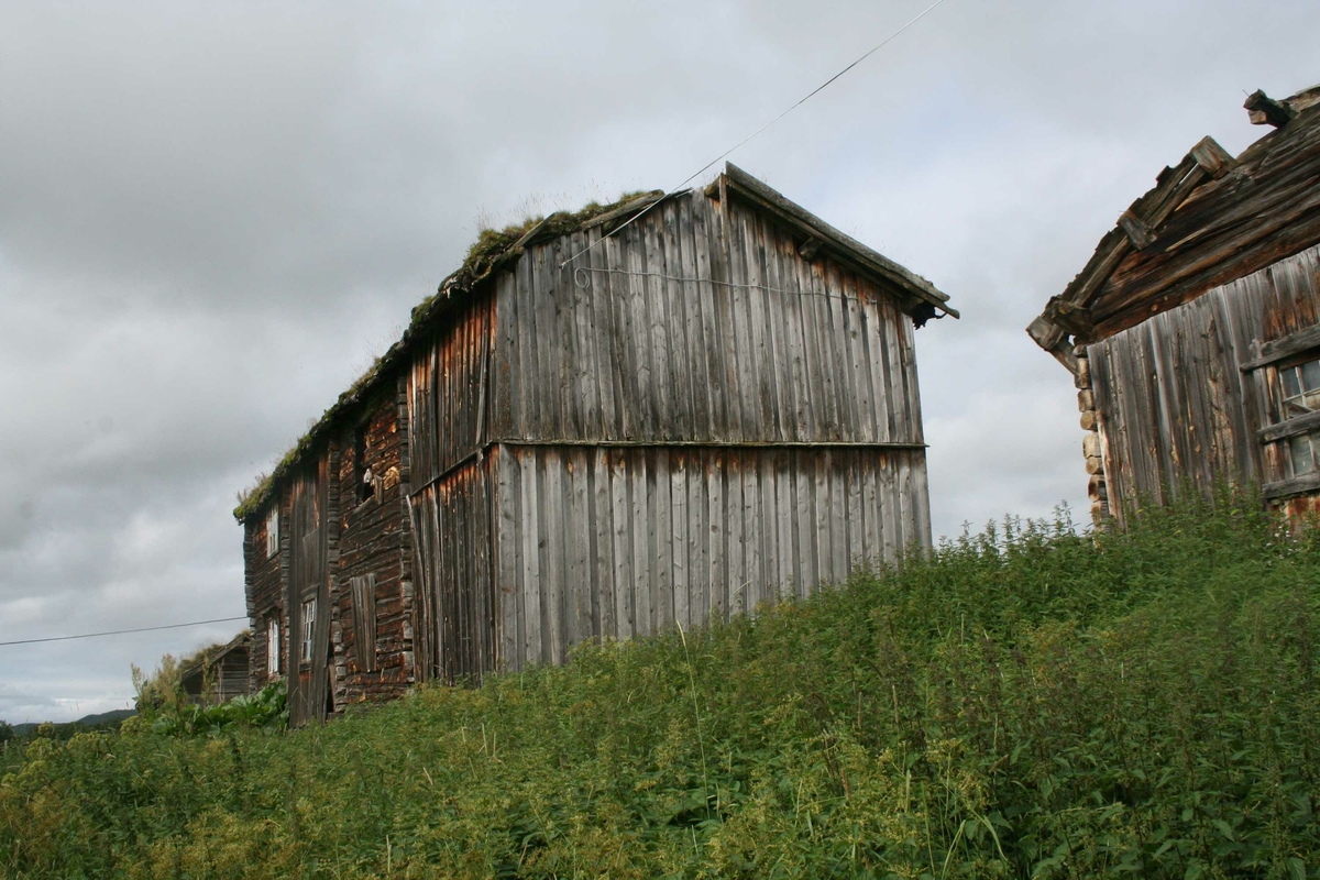 Eldhus/skåle