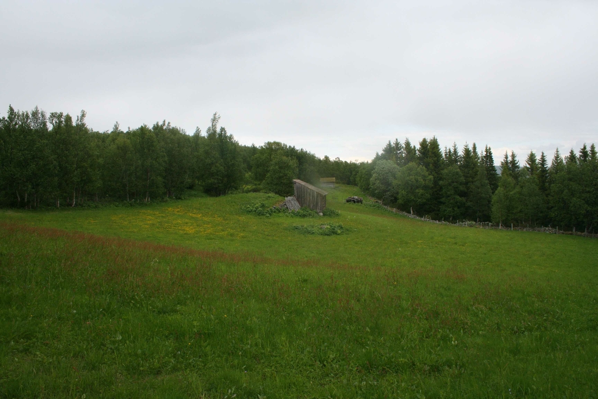 løe, slåtteng, steingjerde, Dalsbygda