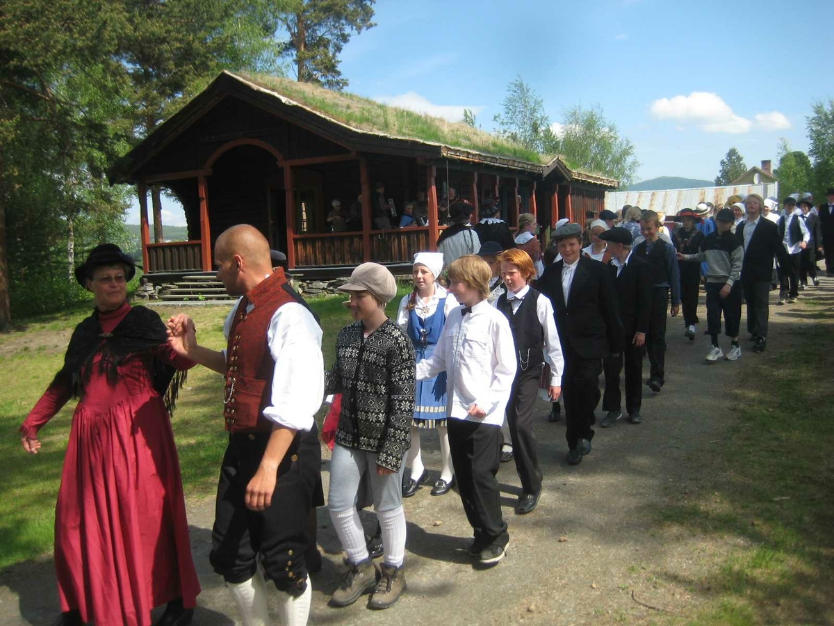 "Gamle Tynset", Dansen