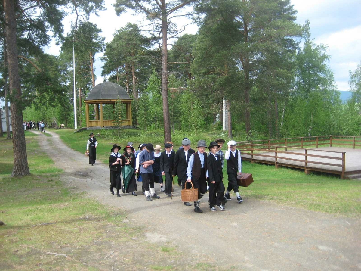 "Gamle Tynset", Butikk