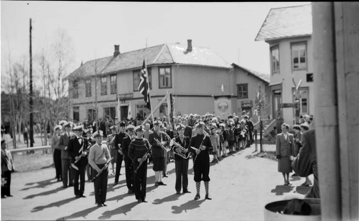 17. mai Os sentrum