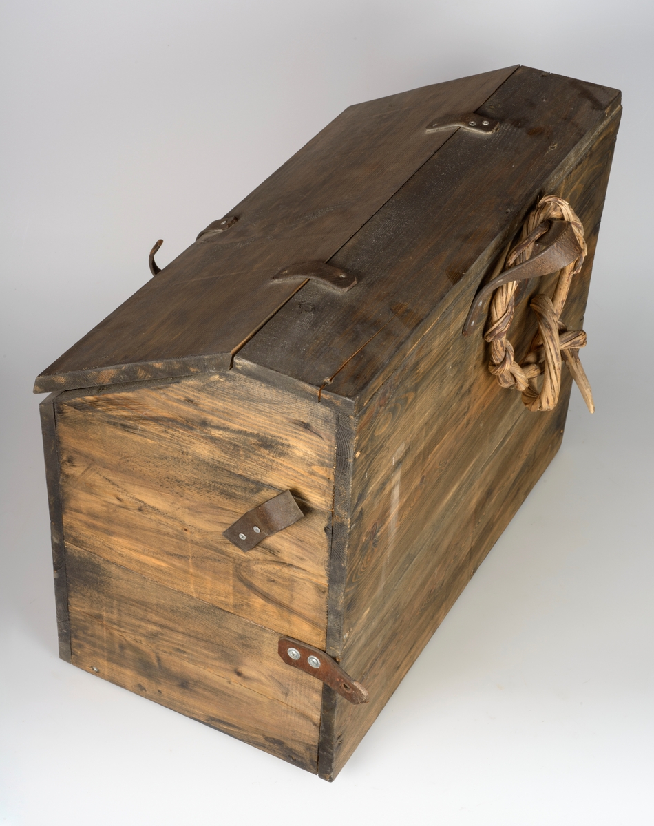 Kløvkasse til fisk - kasse m/skrått lokk