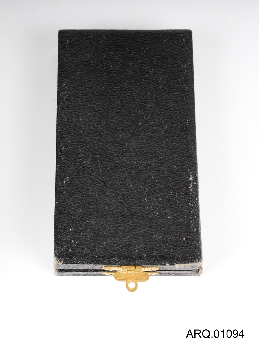 Engel, basun og flagg