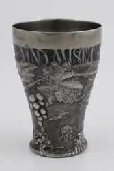 Vigne et Masques [Tinnbeger]