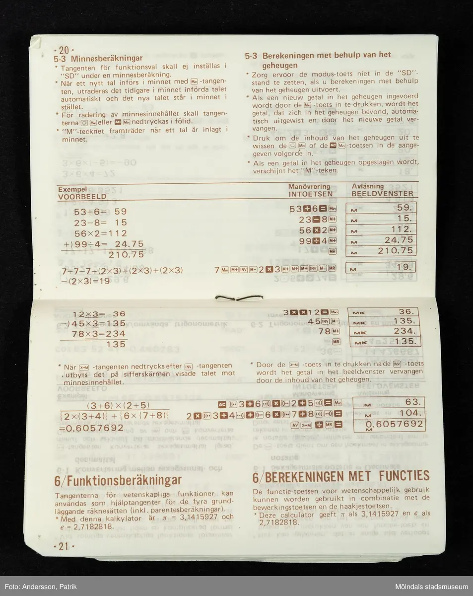 Ett svart plastfodral som innehåller en miniräknare av märket Casio. I fodralet finns även en utförlig bruksanvisning. Materialet på miniräknaren är plast och metall. På räknarens framsida finns en rektangulär elektronisk visningsdisplay. Under displayrutan finns kvadratiska gråa och svarta tryckknappar med matematiska tecken och siffror. Den övre delen på räknarens framsida är svart. Framsidans undre del är silverfärgad.

Casio är ett japanskt elektroniskt företag som grundades 1946. Företaget tillverkar företrädesvis miniräknare, klockor och kameror. Miniräknaren är en elektronisk apparat med vilken man kan göra matematiska beräkningar. Det finns olika avancerade funktionsgrader på olika miniräknare. De flesta miniräknare drivs med batteri eller solceller. Casio tillverkade den första elektroniska miniräknaren år 1957. Den här miniräknaren är av modell Casio fx-82 och tillverkades på 80-talet.