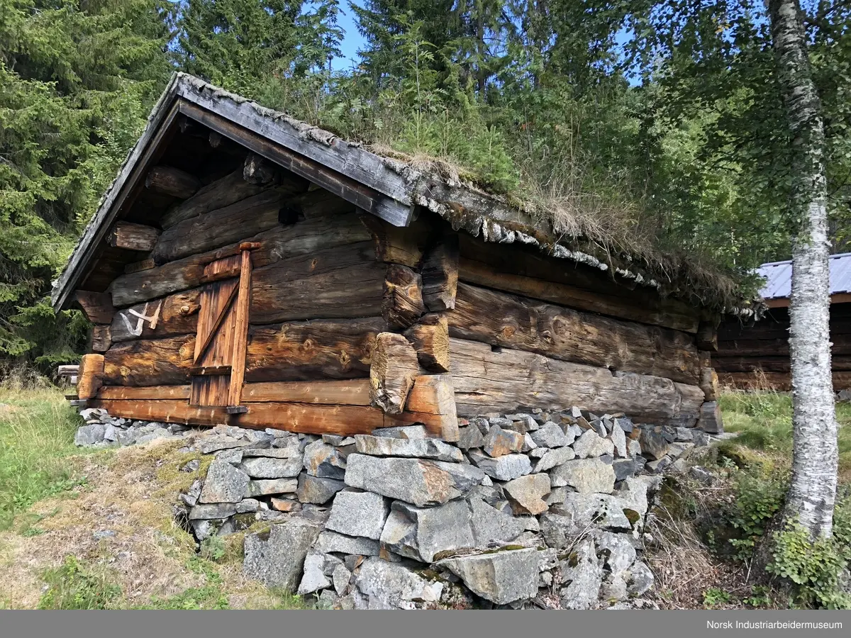 Fjøs fra Brekke