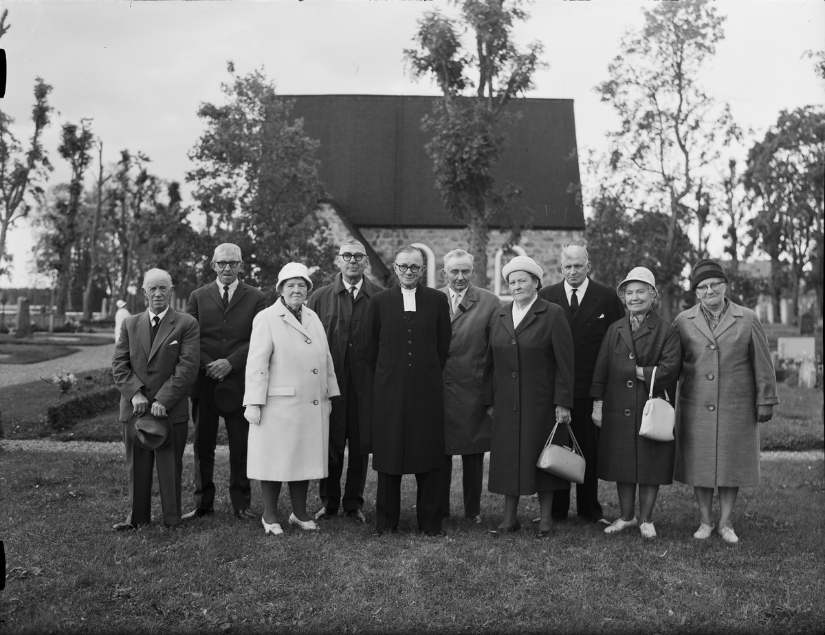 40-årsjubileumsträff för 1925 års konfirmander, Hökhuvud socken, Uppland 1965