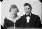 Kvinna och Wilhelm Edhberg från Östhammar, Uppland 1921