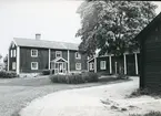 Tärna sn, Sala kn, Patringbo.
Bostad och uthus, 1975.