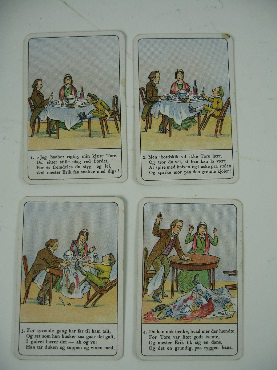 Kortstokk med 32 kort. Baksiden er lys blå, mens forsiden har en tegning og tekst med vers og nummerert 1 til 4. Fire kort hører sammen, de danner til sammen en historie, som til dels er meget oppdragende. Kortstokken ligger i et omslag med spilleregler som i sin tur ligger i en eske merket Busteper og Kristiania N W Damm & Søn.Kortstokken kostet kr 1,50.