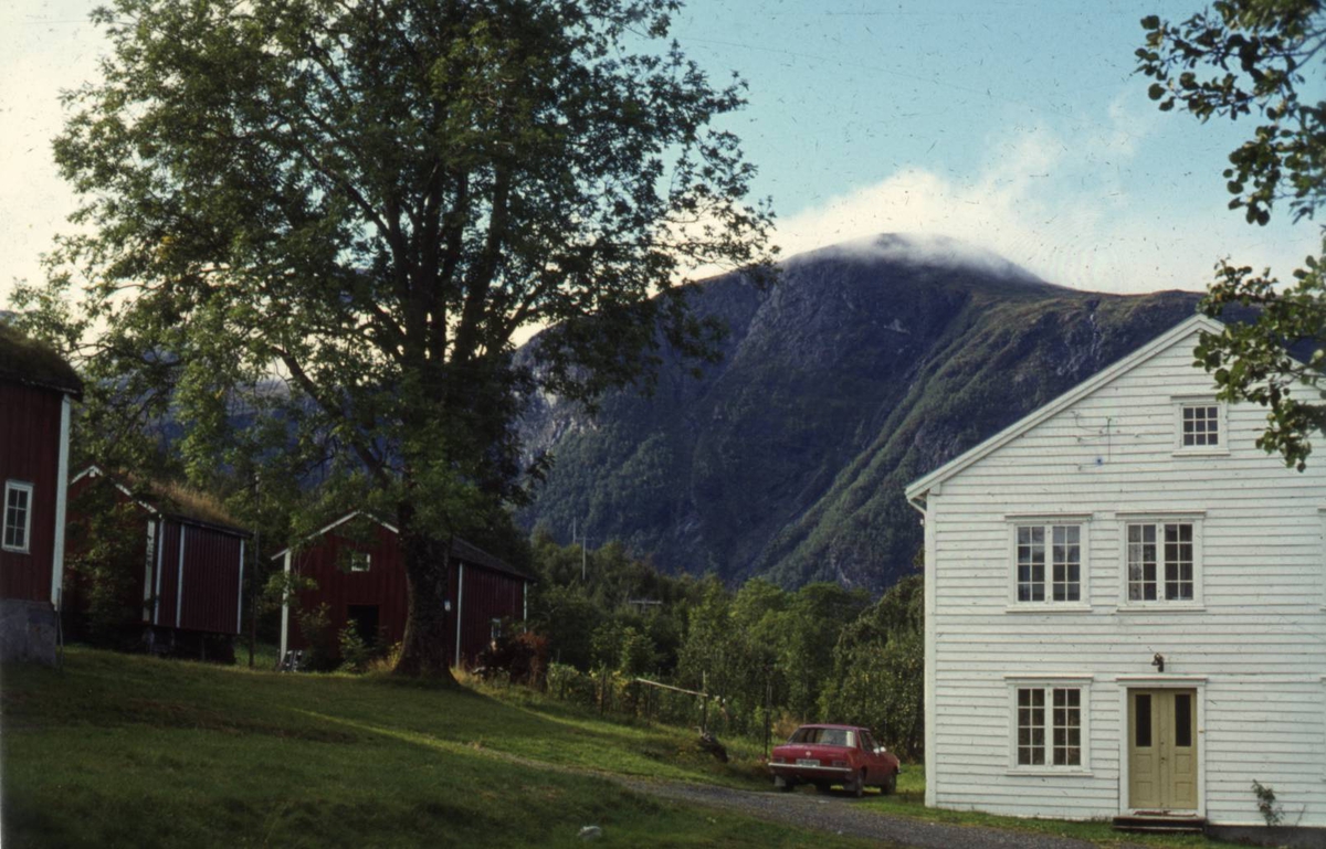 Nesset prestegård,