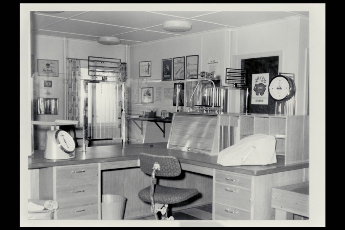 interiør, postkontor, 7900 Rørvik, ekspedisjon, vekt