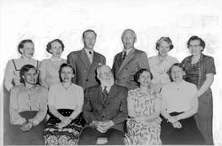 Familiebilde, Iver Prestbakken,Ringebu, med sine barn