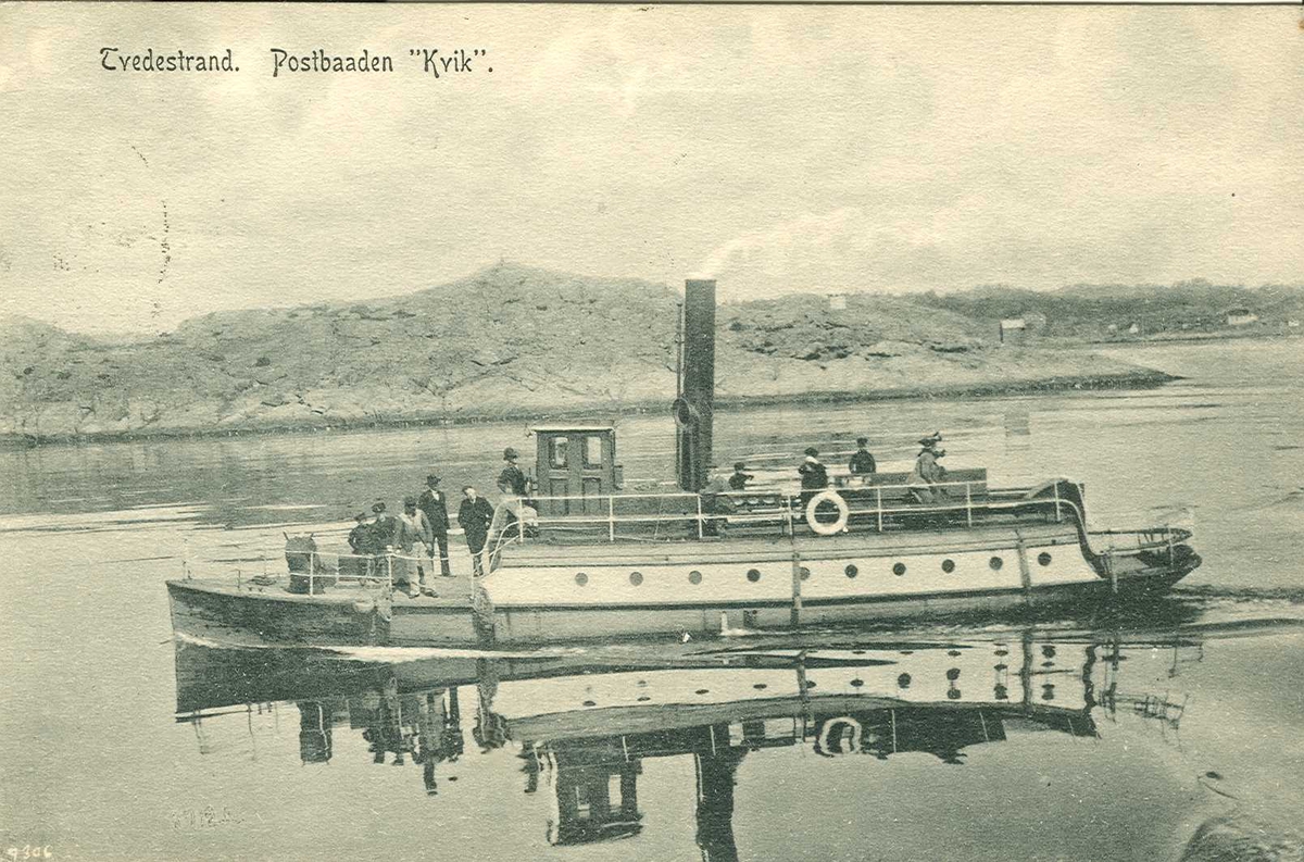 Fartøybilder fra Agder
Se foregående bilder

DS "Kvik", D/S Kvik, bygget ved Bergensk mek. Verksted, 
hjemmehavn Tvedestrand 1865-1924.
Billedtekst: Tvedestrand. Postbaaden Kvik.
Baksidetekst: Postkort, påskehilsen. Fra frøken Elisabeth Dedekams dødsbo, Oslo 29. mars 1958

Opprinnelig filreferanse i eDepoet: F0121_Fartøybilder-SMW_090525\KVIK IV