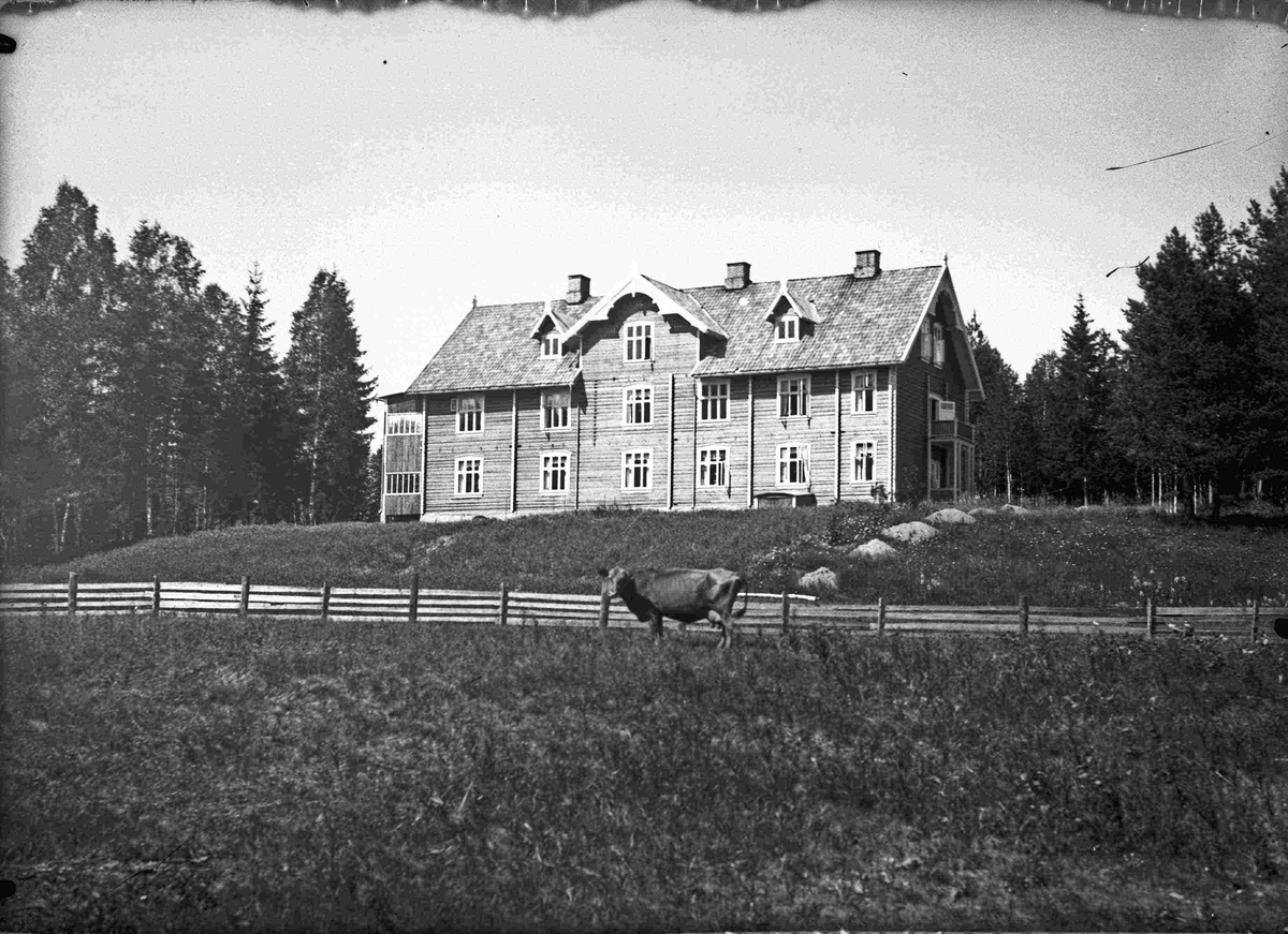 Det første hjem for eldre i Hurdal -Museene i Akershus / DigitaltMuseum