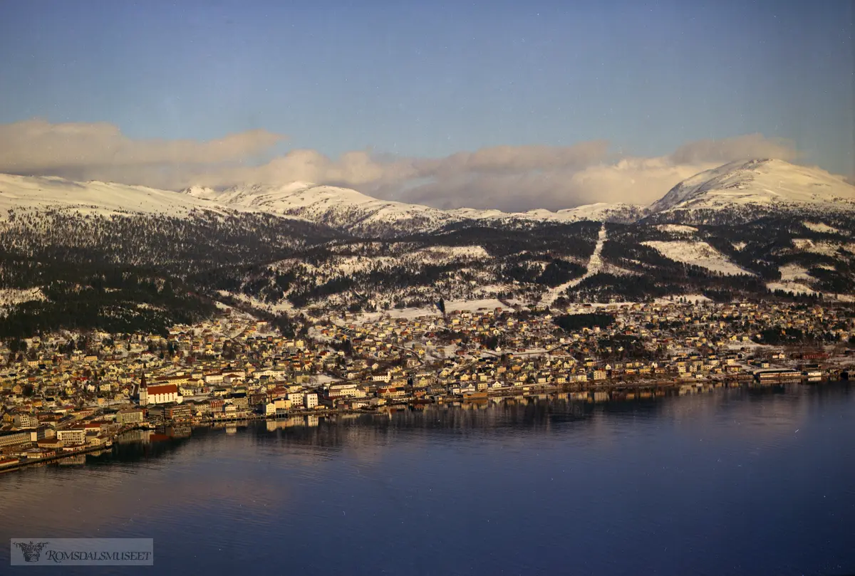 Molde sentrum. -Romsdalsmuseet / DigitaltMuseum