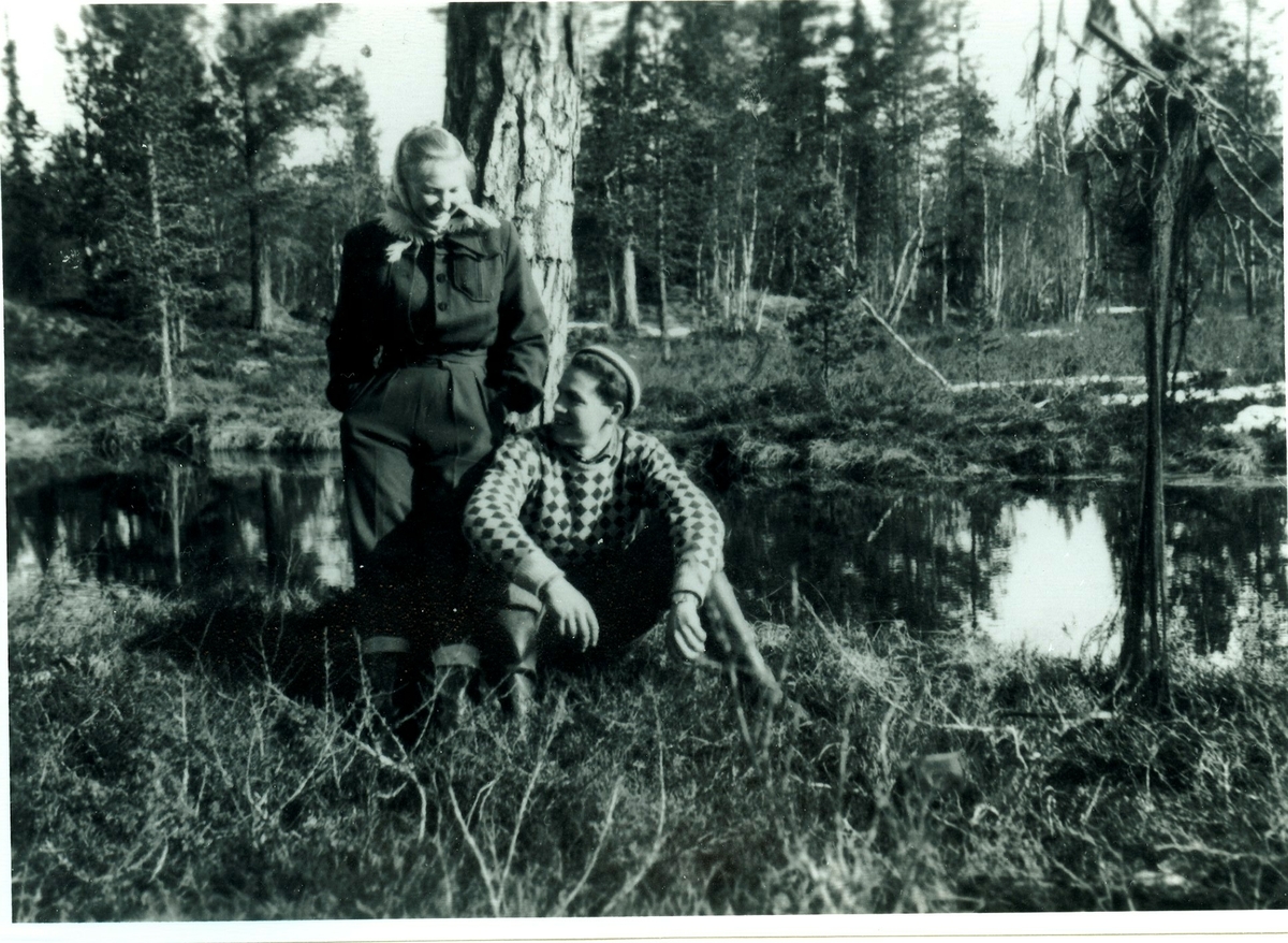 Portrett
Frå v. Bjørg Garnås og Kristoffer Rust