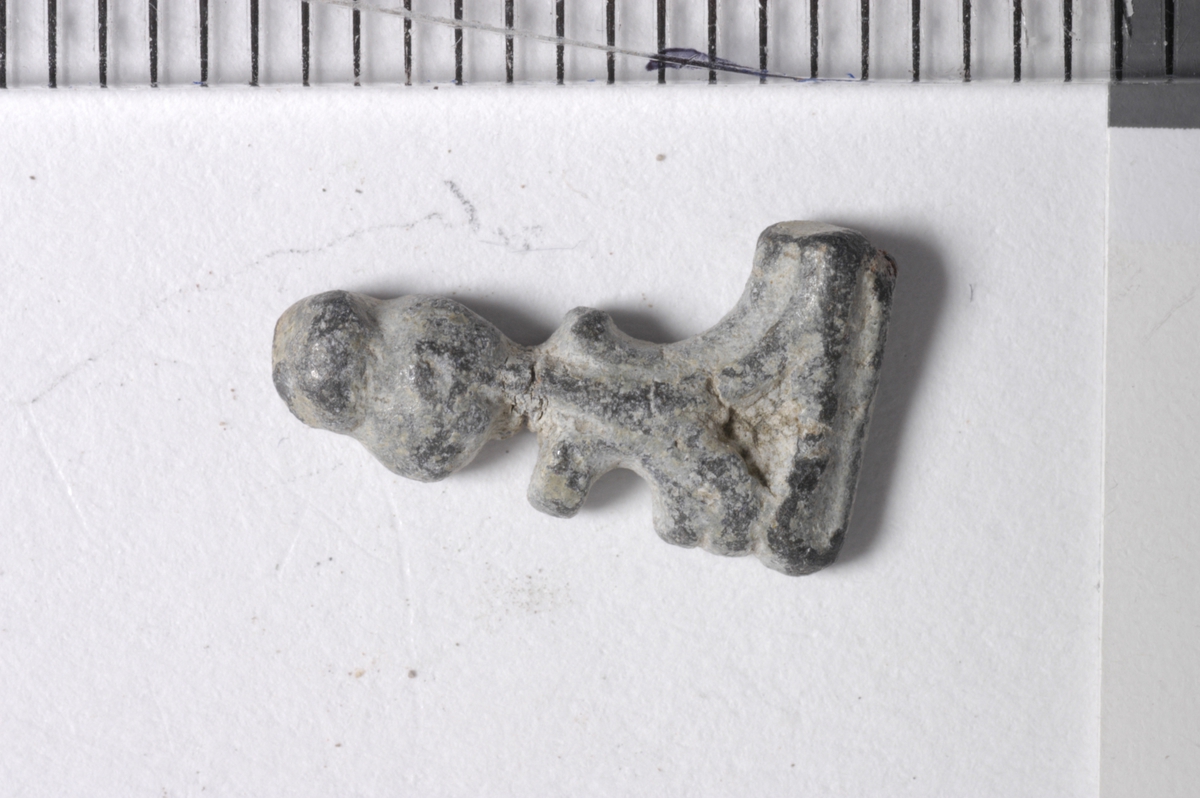MALV: ST. L. 12 MM, ORN. DETALJ. FRAGMENT. 