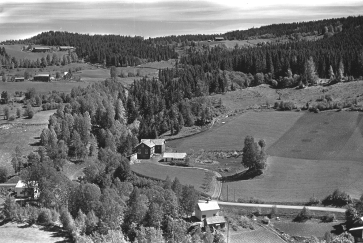 Flyfoto av Nordsveen, Brumunddal.