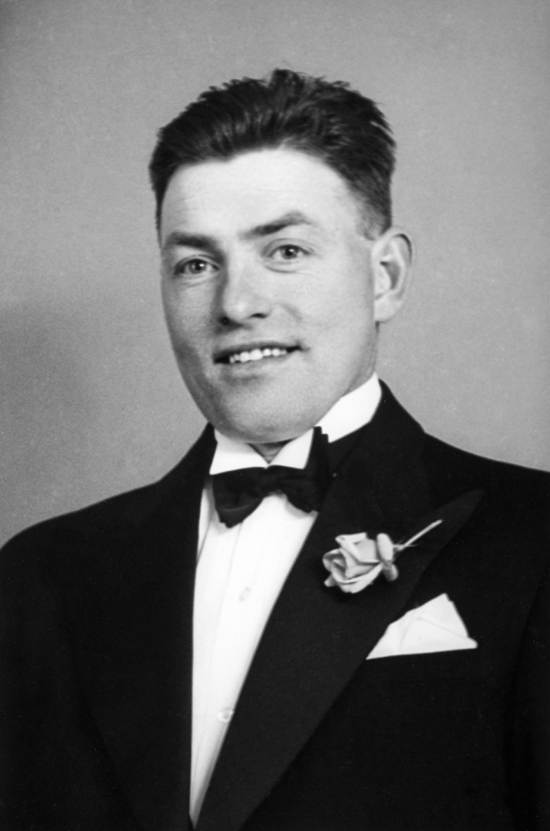 Portrett av Anders Kojedahl, som var gardbruker på Østre Kartomten 1936-43. 